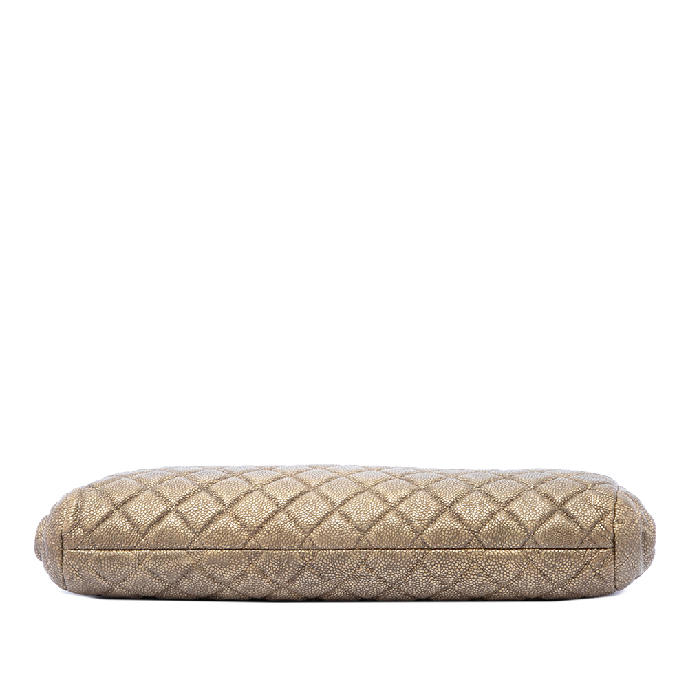 Pre-Loved Chanel Large CC Quilted Metallic Caviar Frame Clutch - Picture 3 of 6